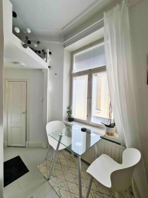 Stylish Studio In Downtown Helsinki Exterior photo